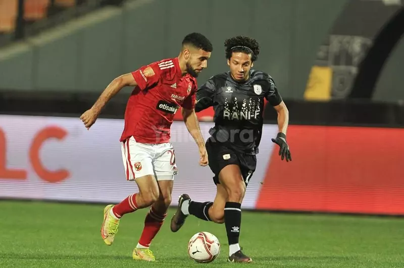 أحمد قندوسي الأهلي فاركو